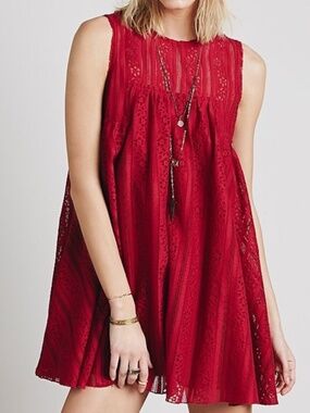 EUC ✵☽Free People☾✵ Red < Te Es La > Mini Lace Sleeveless Mini Dress | Small